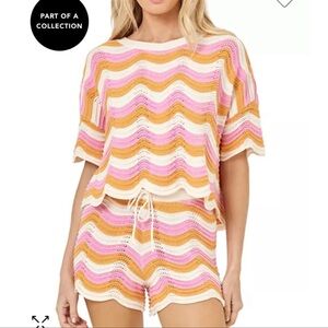 L Space top size L. Hard to find.